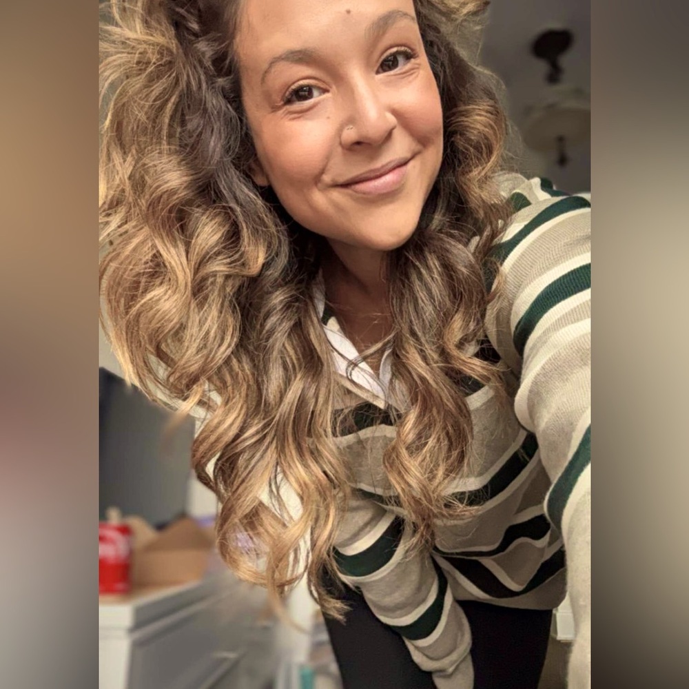 Meet your Posher, Marisa